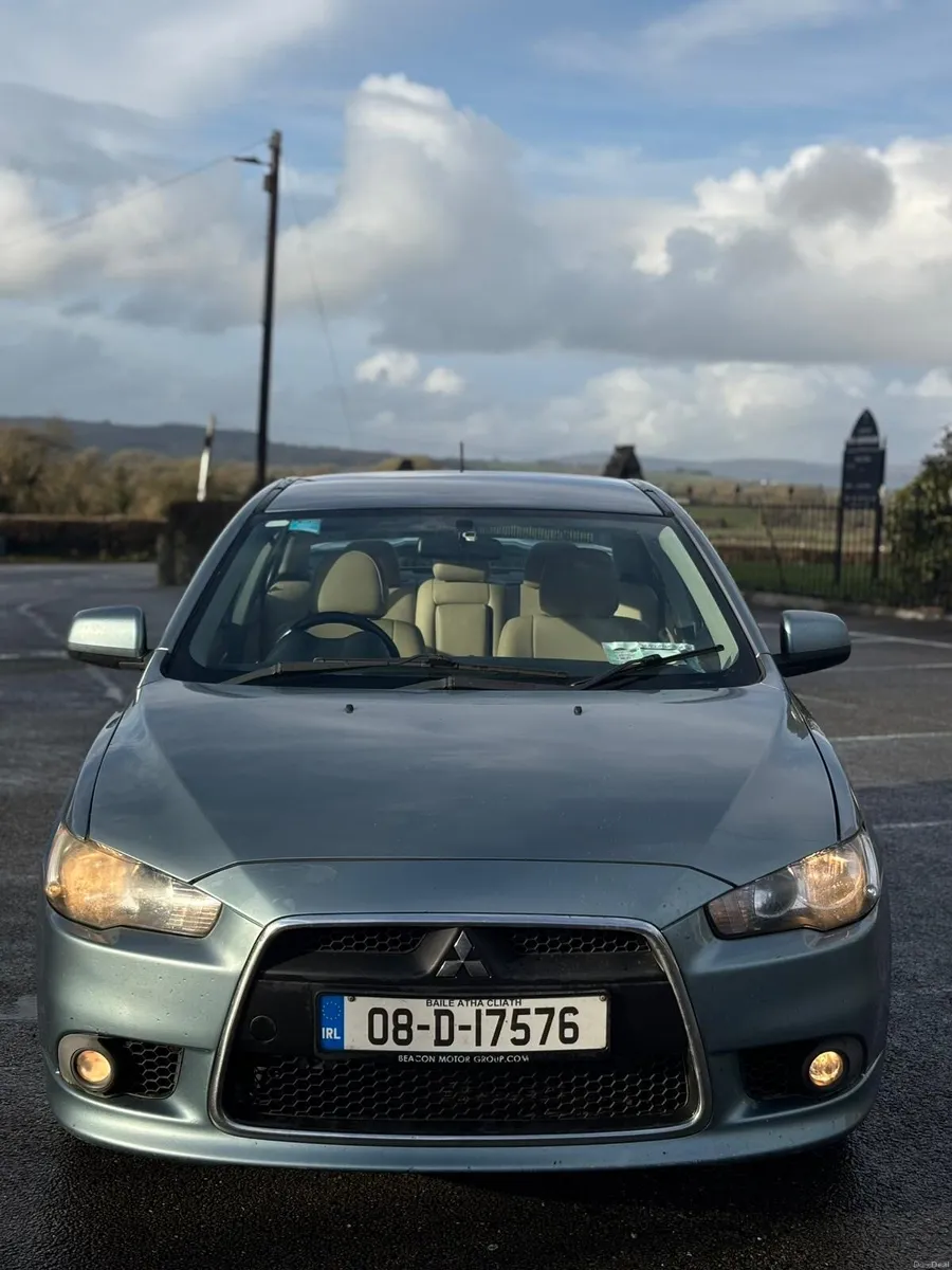 Mitsubishi Lancer 1.5L NCT 3/27 Tax 4/26 mint car - Image 2