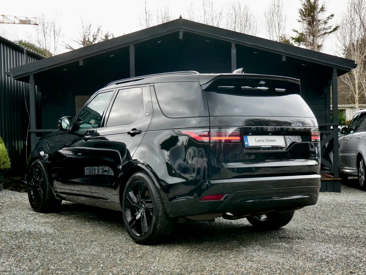 2025 Land Rover Discovery D350 DYNAMIC HSE BLACK - Image 4