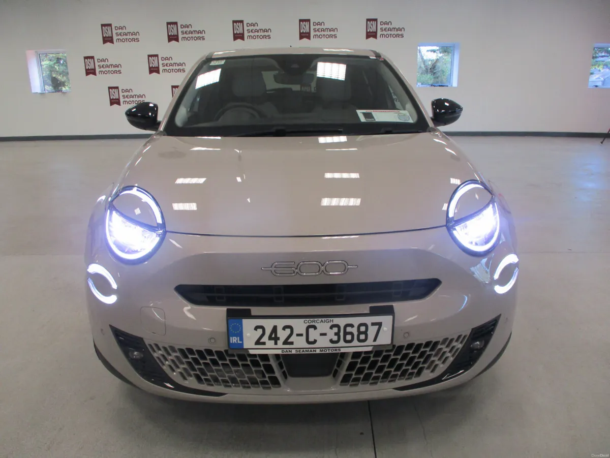 Fiat 600 MHEV LA PRIMA  2024 - Image 4