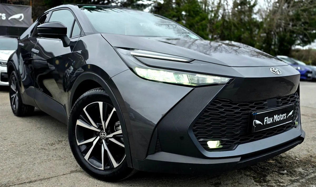 🔥 2025 Toyota C-HR Hybrid Sport • Automatic - Image 1