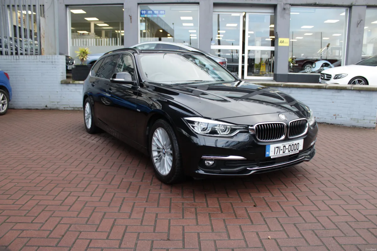 2.0D SE LUXURY EDITION  5DR ESTATE AUTOMATIC // HU - Image 1