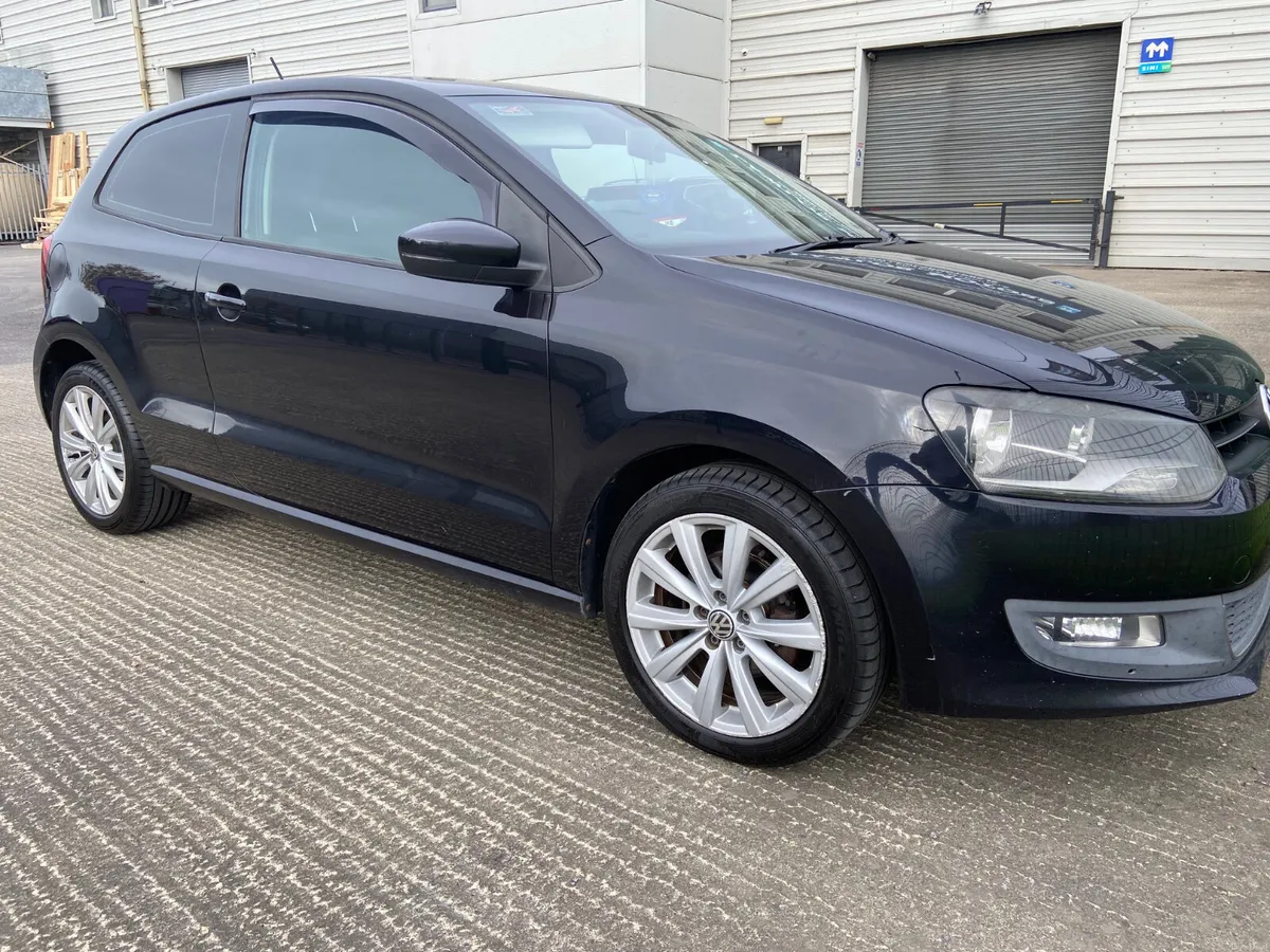 2010 VOLKSWAGEN POLO 1.6TDI HIGHLINE - Image 1