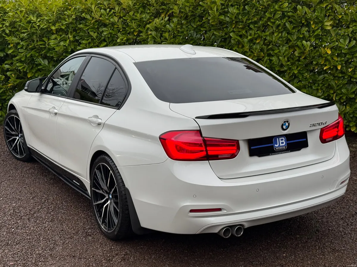 BMW 320D 2015 *New 19” Alloys* - Image 3