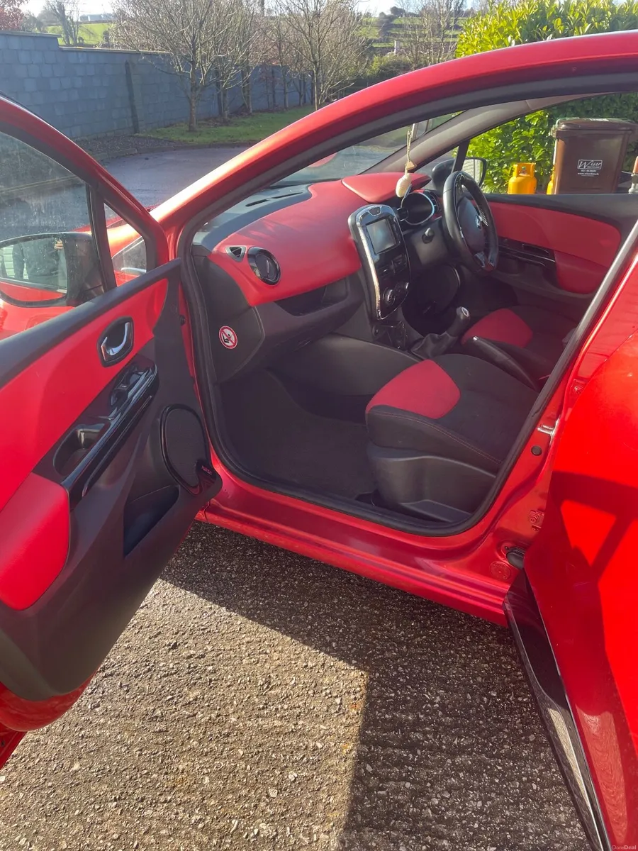 Renault Clio 2014 - Image 4