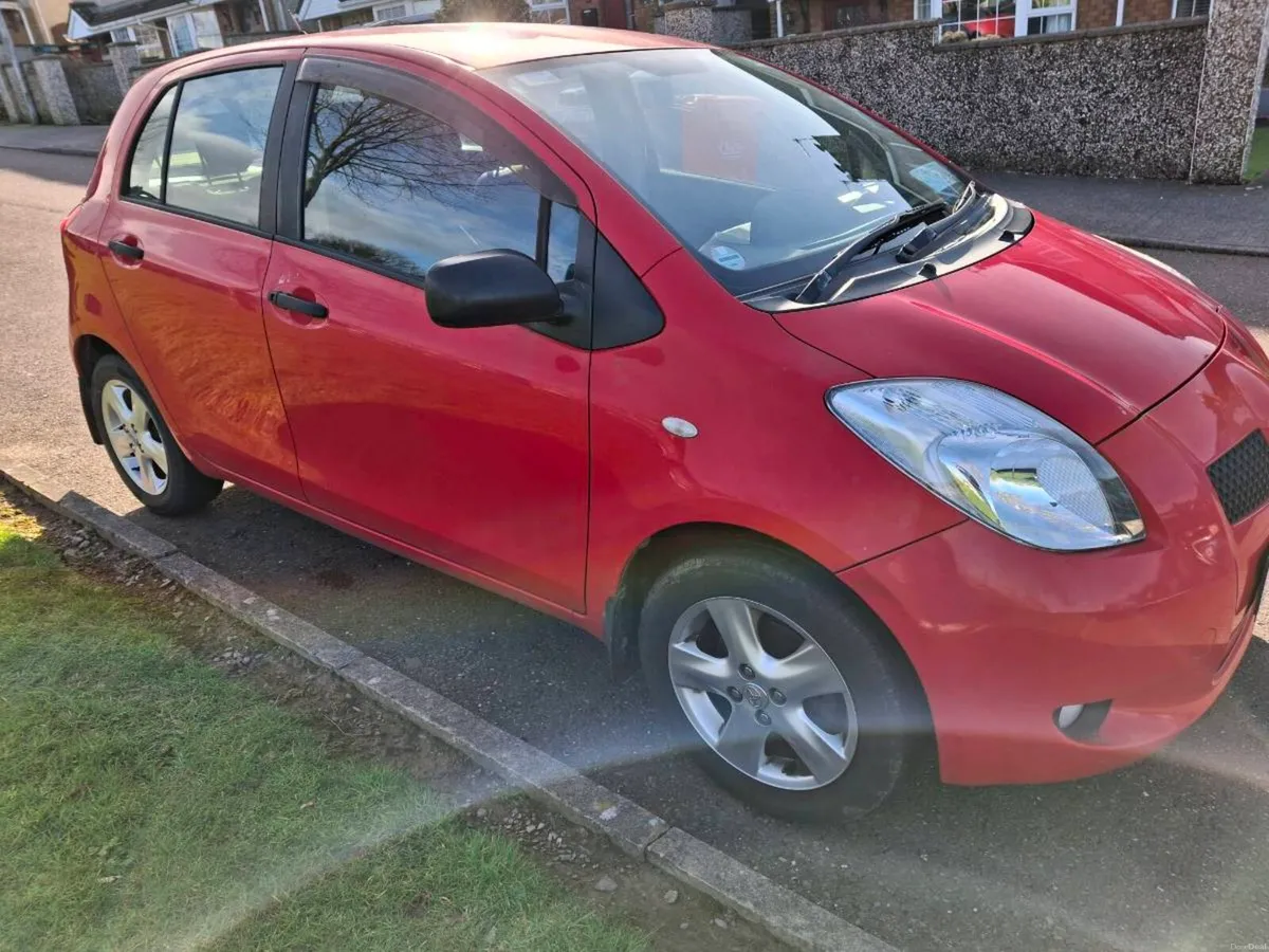Toyota Yaris - Image 3