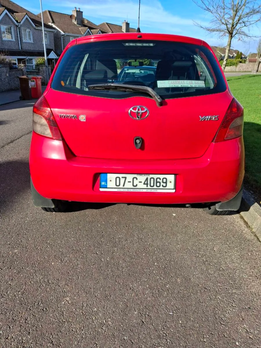 Toyota Yaris - Image 4