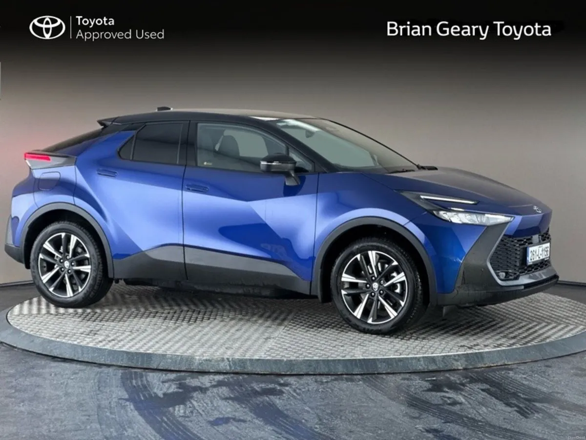 Toyota C-HR C-HR PHEV SPORT+ - Image 1