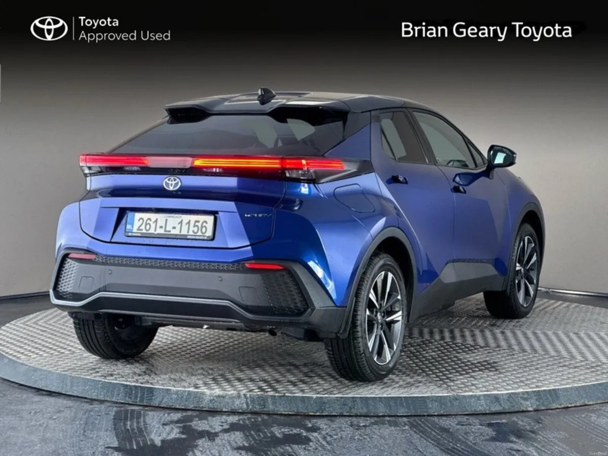 Toyota C-HR C-HR PHEV SPORT+ - Image 2