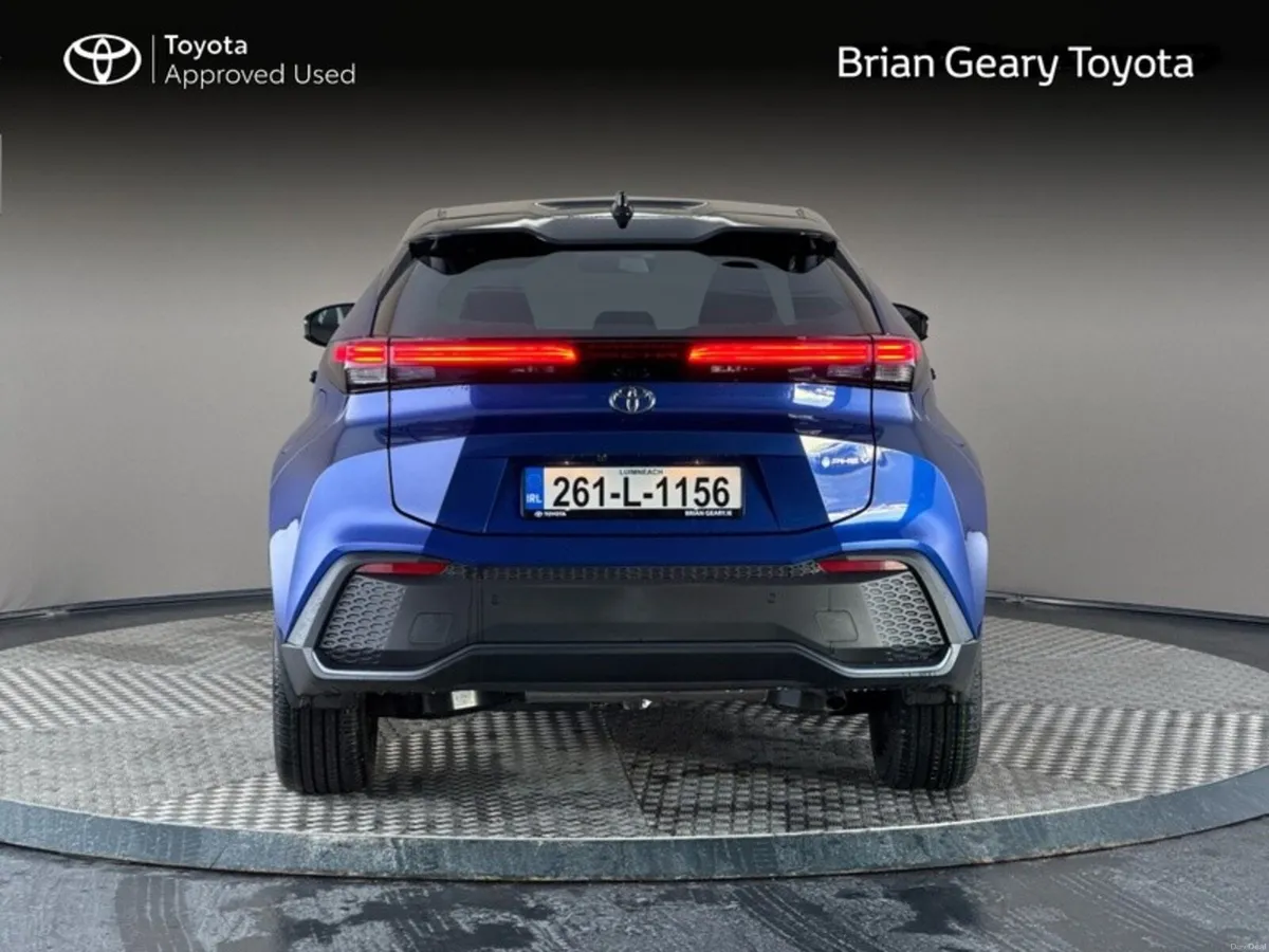 Toyota C-HR C-HR PHEV SPORT+ - Image 4