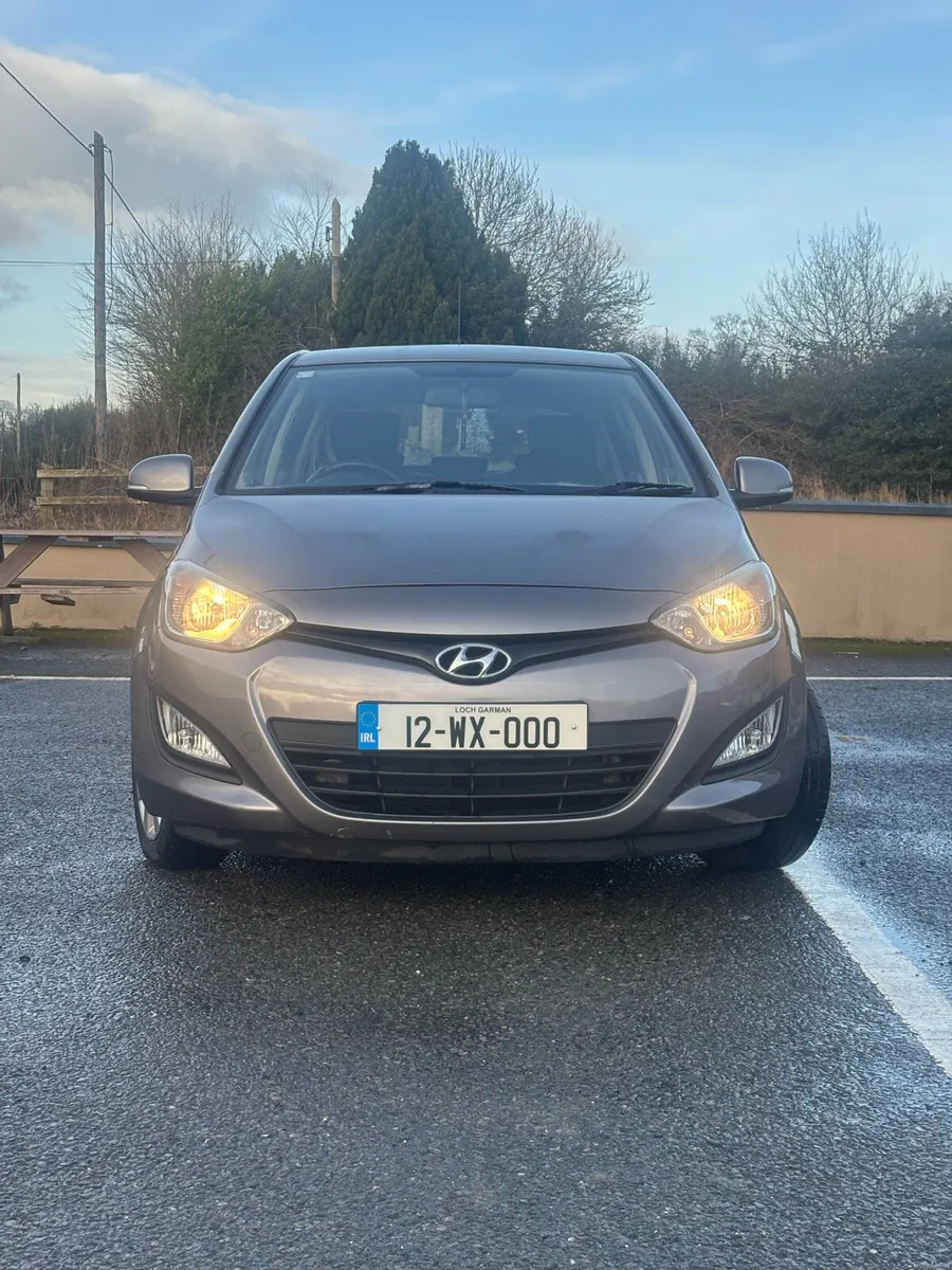Hyundai i20 1.4 active - Image 1