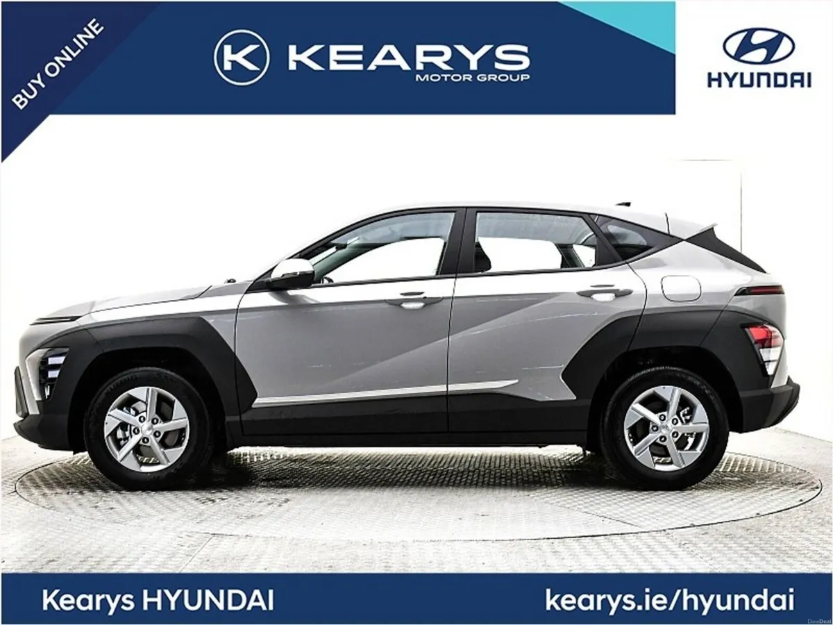 Hyundai KONA Signature Petrol Hybrid - Image 4