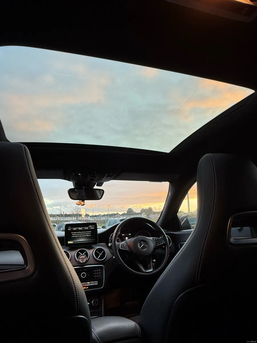 2017 CLA Sport 2.1 Diesel Automatic (pan sunroof) - Image 4