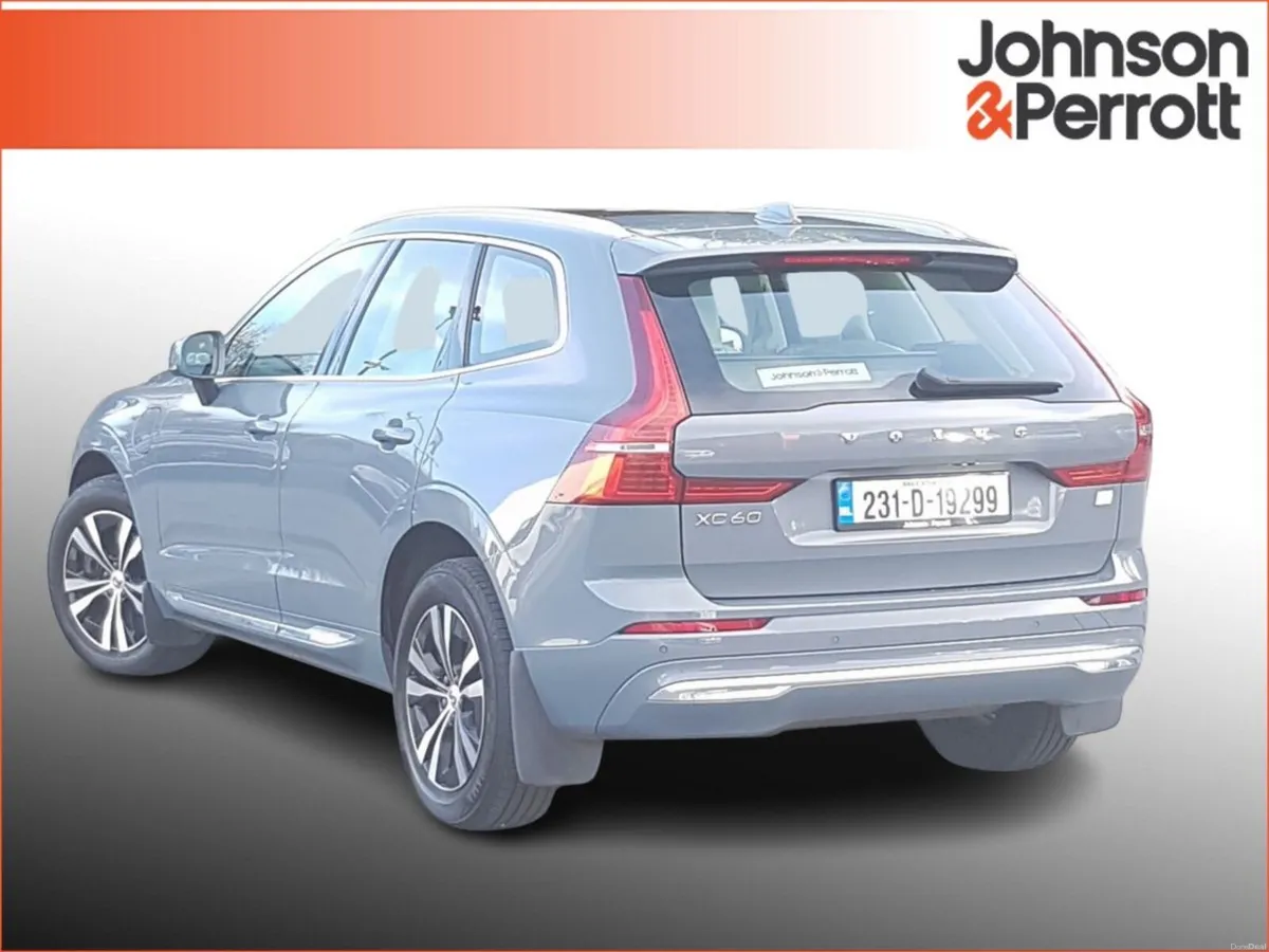 Volvo XC60 T6 Recharge PHEV 350hp AT8 Core - Image 3