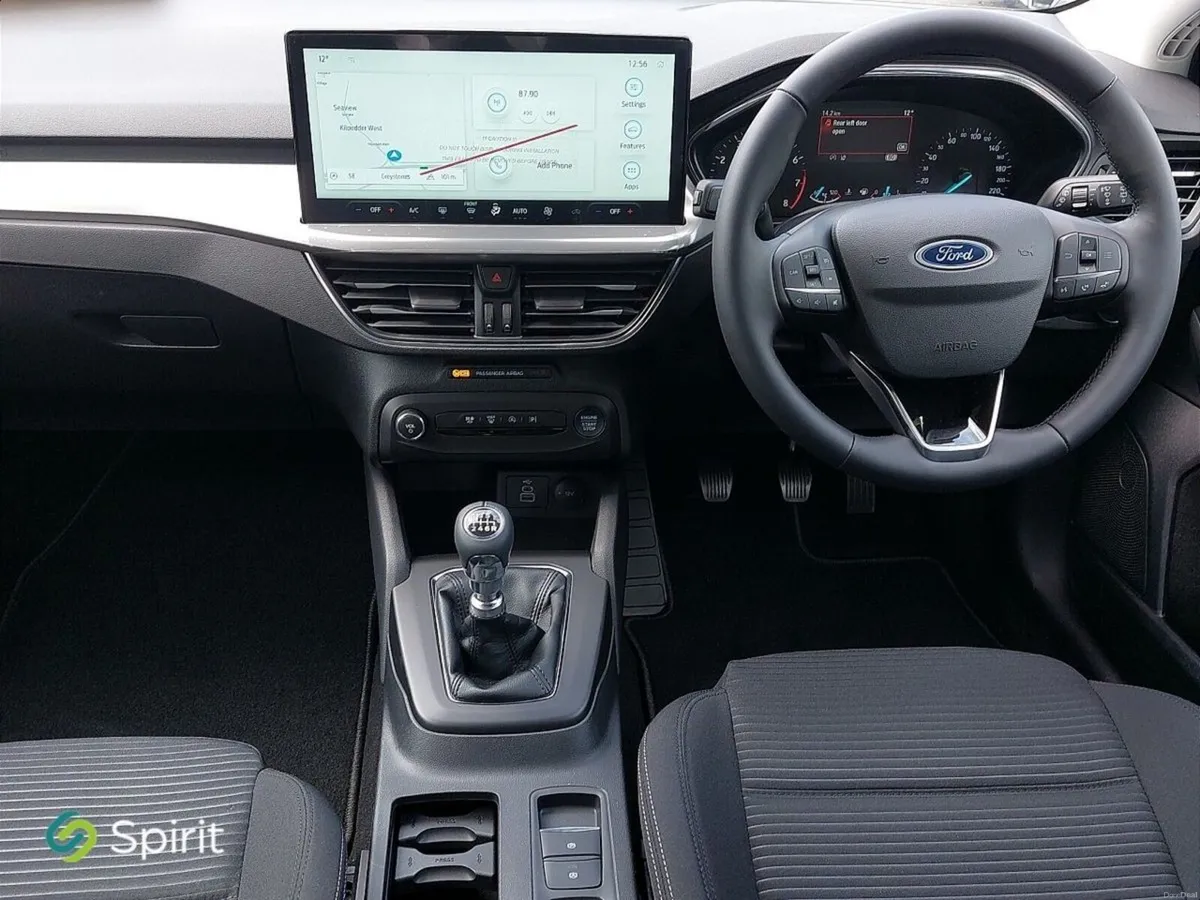 Ford Focus Titanium 1.0L EcoBoost 125PS MHEV - Image 4