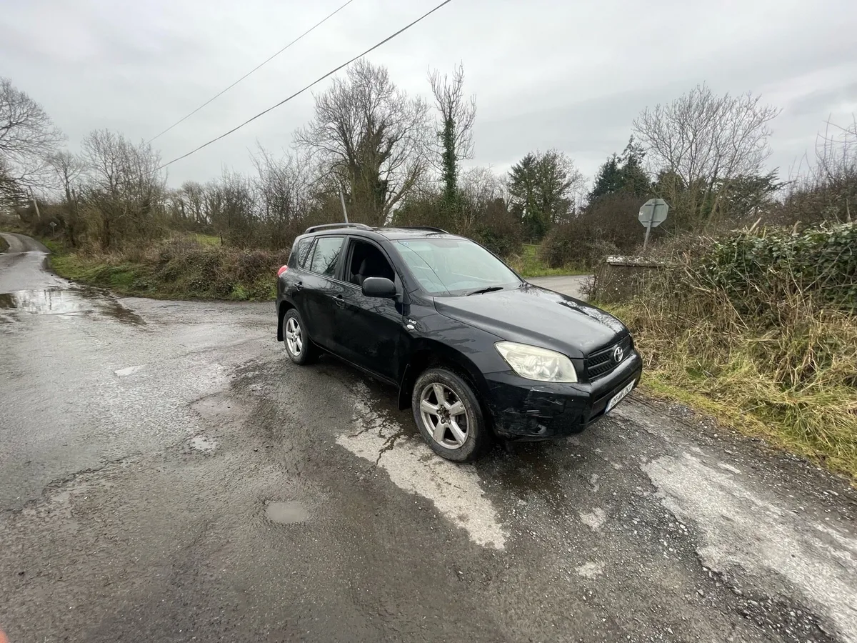 2009 Toyota rav 4 - Image 1