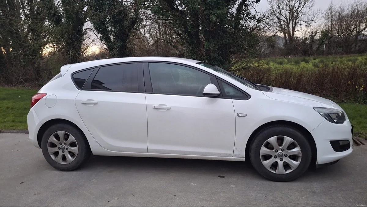 Opel Astra 2015 1.7 cdti - Image 1