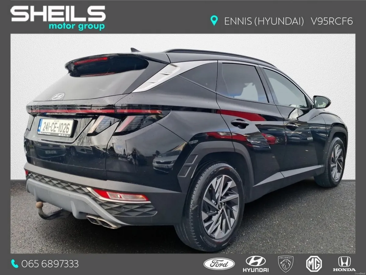 Hyundai Tucson 2WD Executive Plus - Image 2