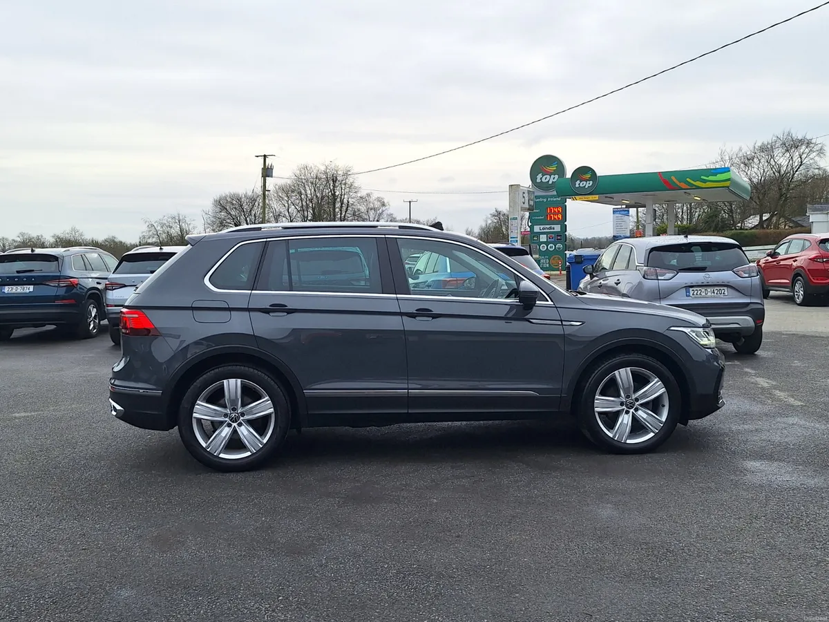 Volkswagen Tiguan 2.0.TDI 150 Elegance *Top Spec - Image 3