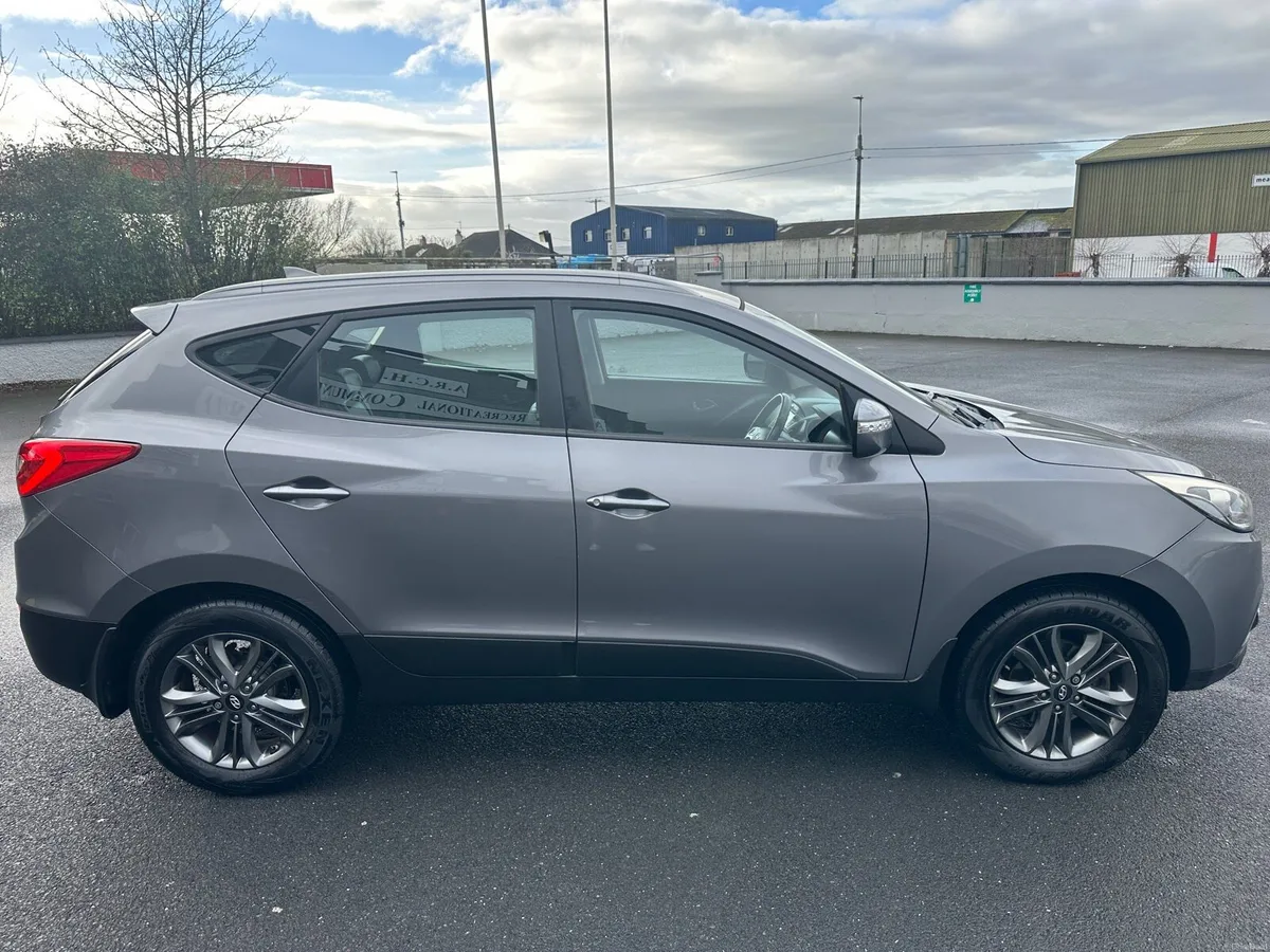Top Spec New NCT I35 Leather 🤩🤩1.7 diesel - Image 4