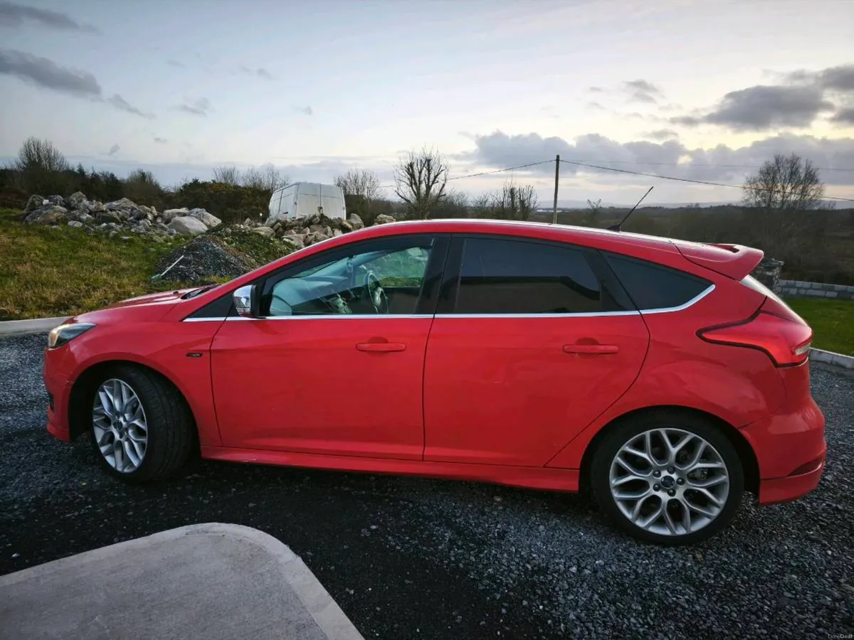 ⭐ 2015 Ford Focus Zetec Diesel NCT 11/26 ⭐ - Image 2