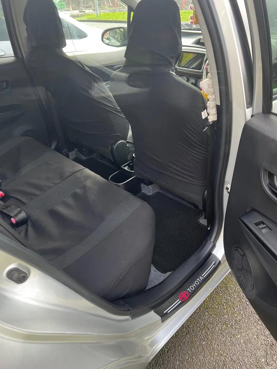 Toyota Vitz 2012 automatic 1.0lt, 66,000 kilometre - Image 3