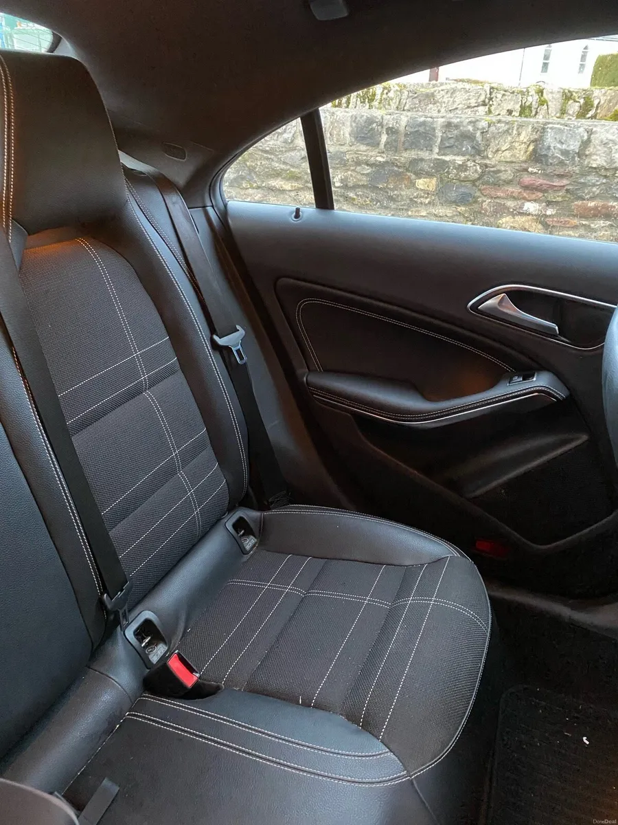 Mercedes Benz CLA220 CDi Sport Auto - Image 2