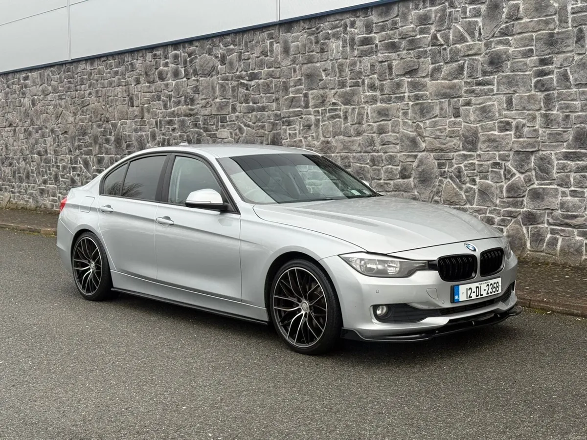 2012 BMW 320D MANUAL SPORT - Image 1