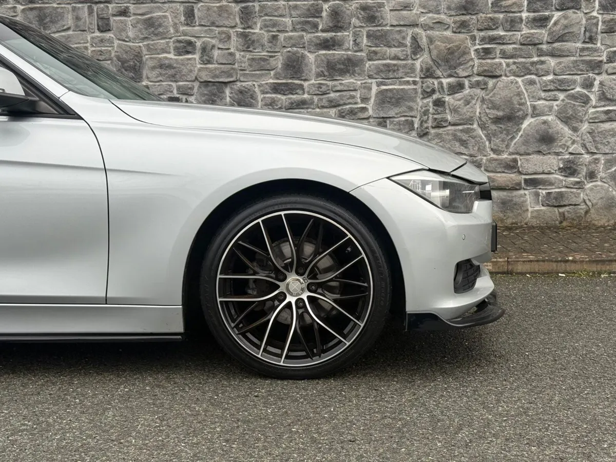 2012 BMW 320D MANUAL SPORT - Image 3