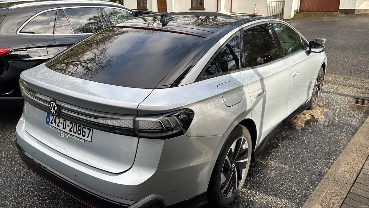 Volkswagen ID.7 2024 - Image 4