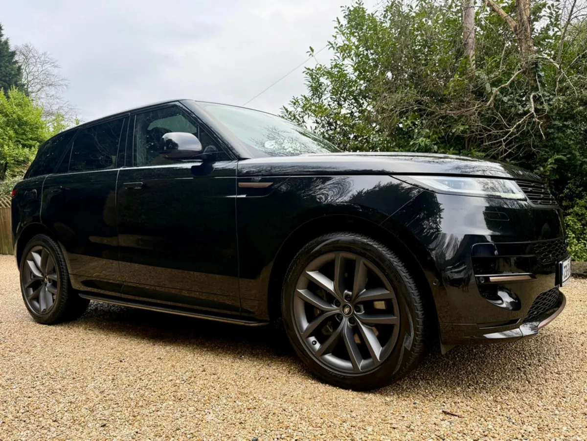 Land Rover Range Rover Sport 3.0 P440E DYNAMIC SE - Image 2