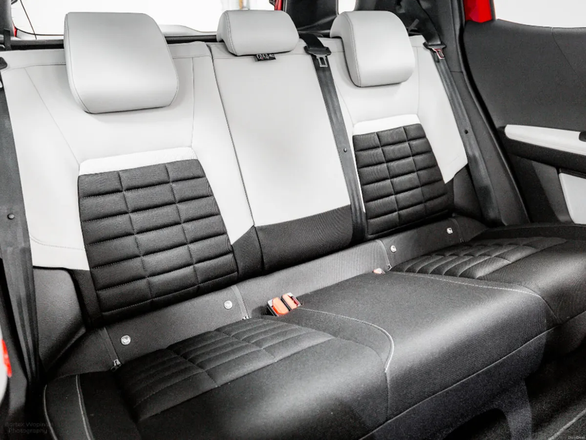 Citroen C3 Aircross ë-MAX 44kWh Auto 115HP - Image 3