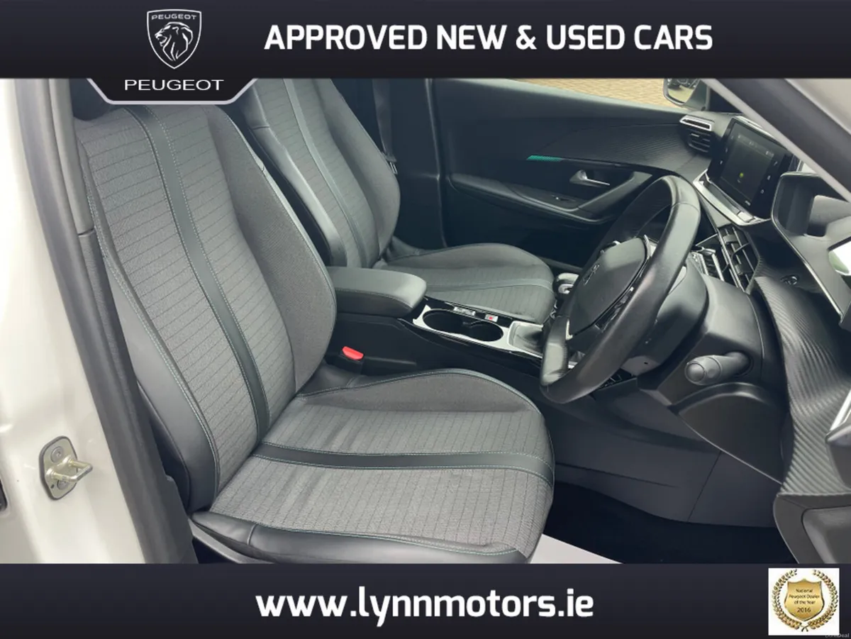 Peugeot 2008 ALLURE 1.2 100 4DR - Image 4