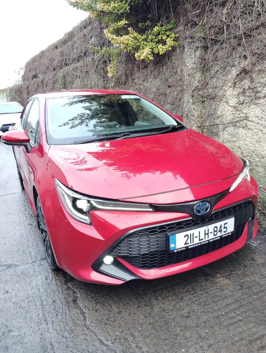 2021 Toyota Corolla Hybrid 1 owner low mileage - Image 1