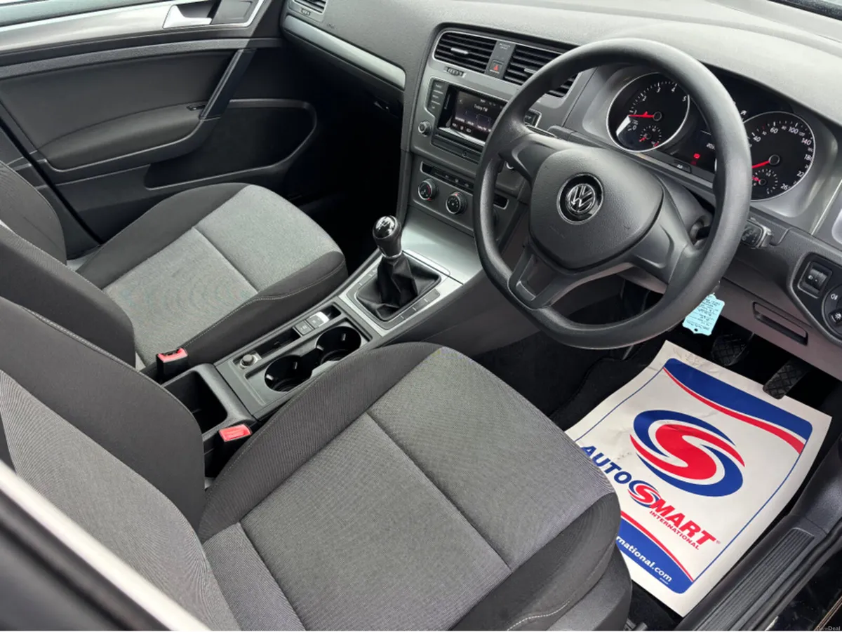 Volkswagen Golf TRENDLINE 1.2 TSI MANUAL 5SPEED 85 - Image 2