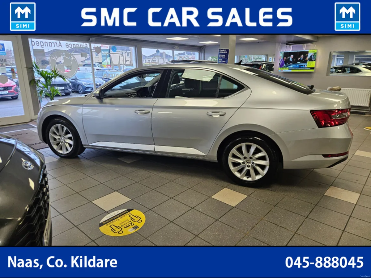 Skoda Superb AMBITION 2.0 TDI 150HP DSG 5DR AUTO - Image 4