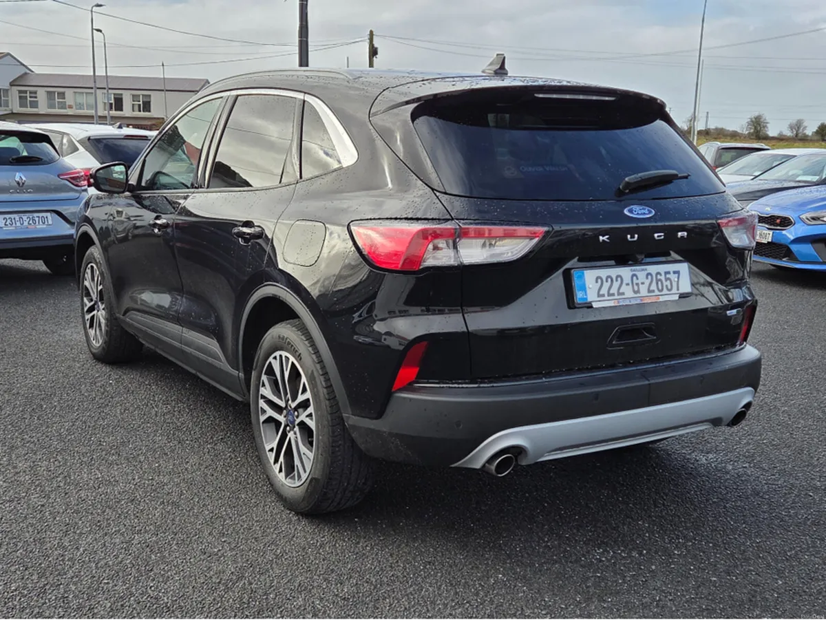 Ford Kuga 2.0 Diesel Titanium model - Image 4