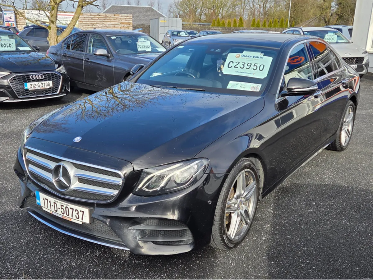 Mercedes-Benz E-Class E220 D AMG LINE PREMIUM AUTO - Image 3