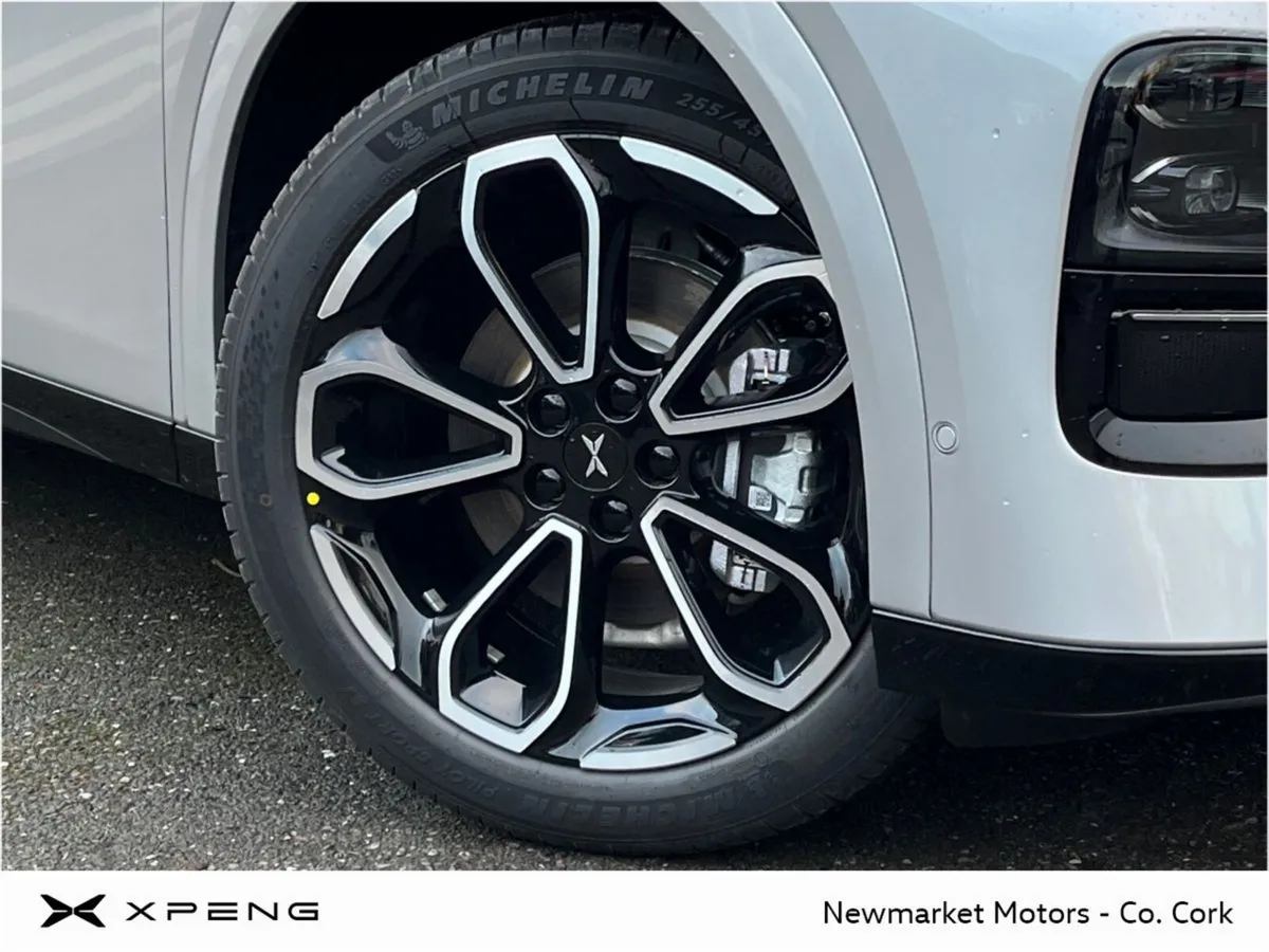 XPeng G6 IN STOCK SUV COUPE FACELIFT HUGE SPECIFIC - Image 2