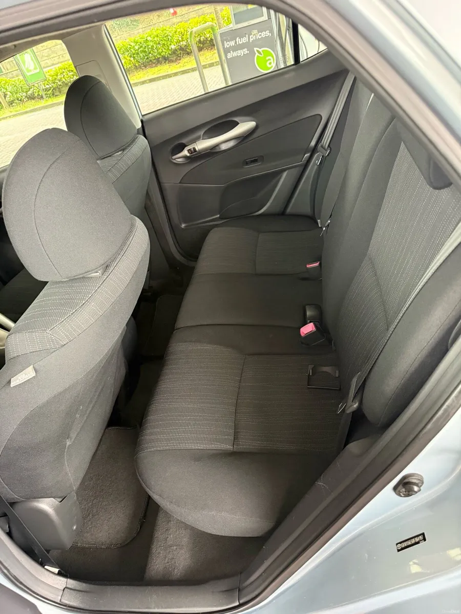 2009 Toyota auris - Image 4
