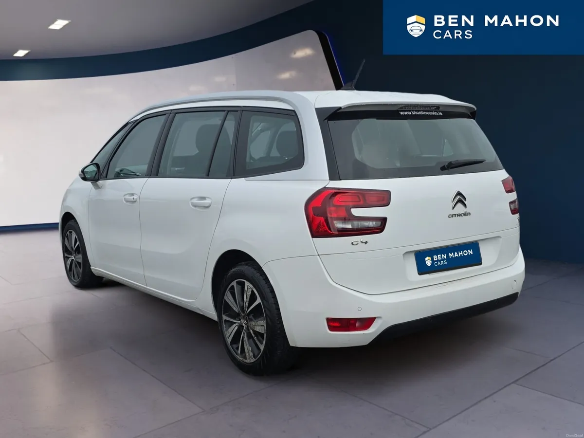 Citroen C4 7 Seater High Spec - Image 3