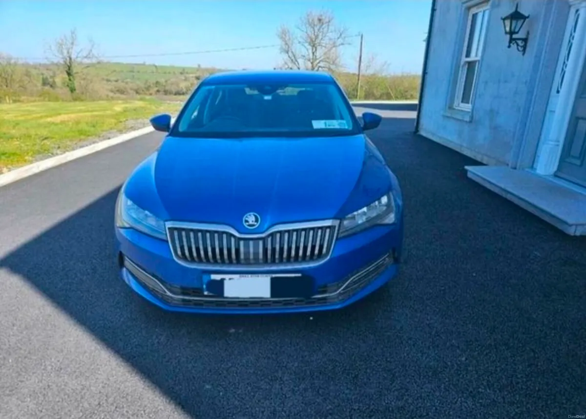 Skoda Superb - Image 1