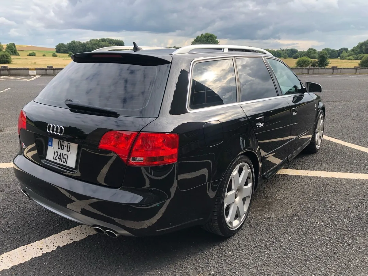 Audi S4 Avant 4.2 V8 Quattro - Image 4