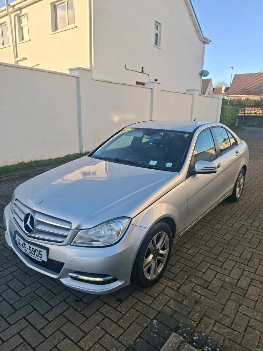 MERCEDES C220 2012 AUTOMATIC - Image 1