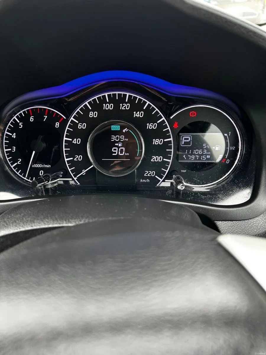 Nissan Note 2015 - Image 1