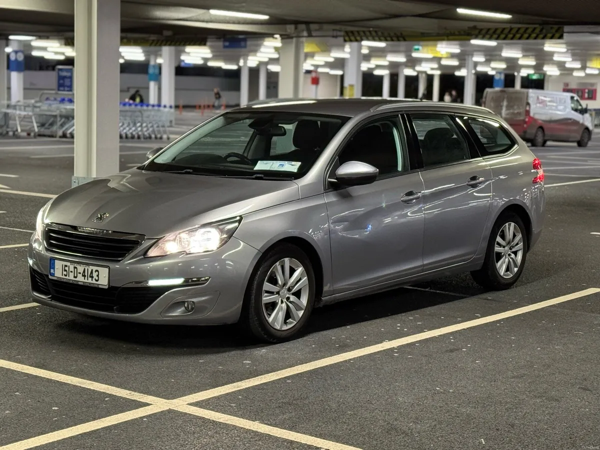 Peugeot 308 Estate - 2015 - Image 2