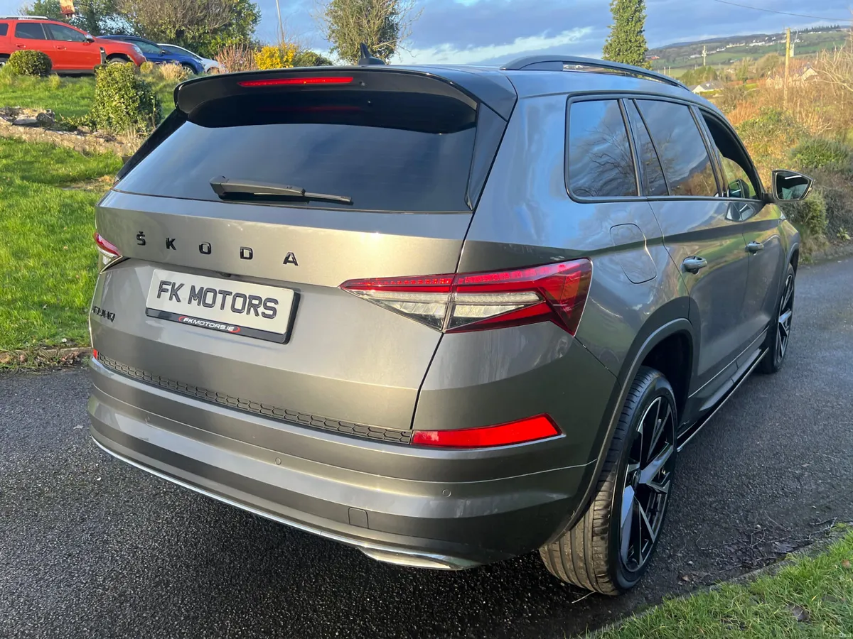 Stunning Skoda Kodiaq 2023 sportline - Image 4