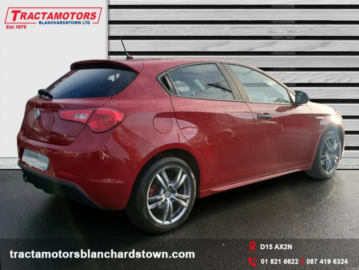 Alfa Romeo Giulietta 1.6 JTD 120HP SUPER SPORT 4DR - Image 3