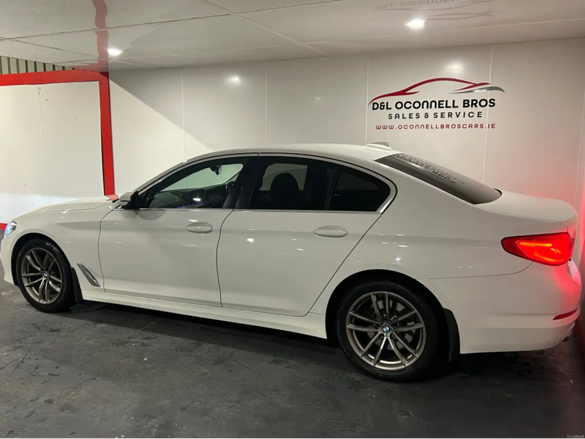 BMW 5-Series D G30 SE 4DR AUTO - Image 4
