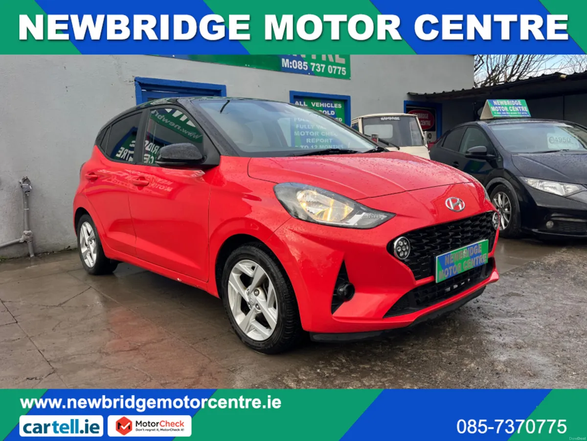 Hyundai i10 DELUXE PLUS 2 TONE ROOF 5DR - Image 1