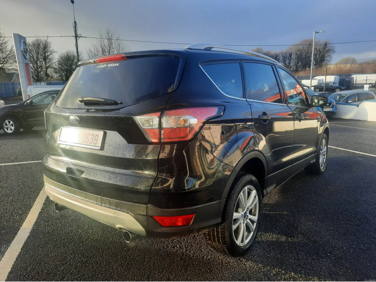 Ford Kuga 1.5 TDCI ZETEC 120PS 2WD 5DR - Image 4